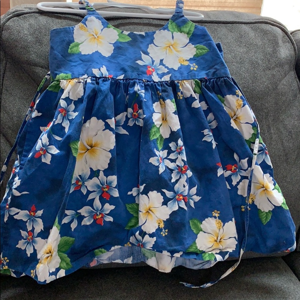 Little Girls Hawaiian dress. Floral